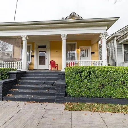 Cozy Bungalow 736 1St Ave A Cozy Bungalow Uptown 10 Min To Ft Benning Villa